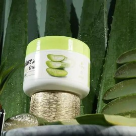 Gita [에스에스62]영양공급 알로에 마사지크림 300ml [SS62] Nutrient Supply Aloe Massage Cream 300ml [ONECOLOR/FREE]