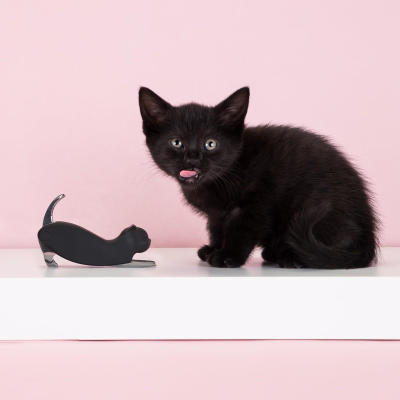 TrueZoo Allie the Black Cat Double Hinged Corkscrew, Novelty Wine