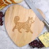 'Swirl Pattern Dog' Wooden Heart Shaped Chopping/Cutting Board (WB00078747)