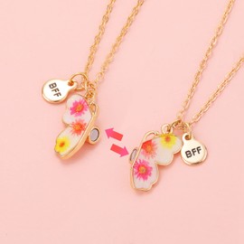 2PCS BFF Necklaces Magnet Necklaces, Best Friends Gold Butterfly Pendant Chain Necklaces for Girls Women, Friendship Jewelry Gifts for Kids Mother Friends Sisters