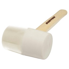 Surtek 600B Mazo con cabeza de hule blanco con mango de madera de 16, 22 oz                                                                           