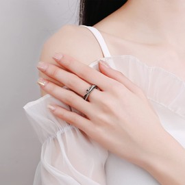 IMINI Dainty Stars Rings for Women Girls Silver Plated Cubic Zirconia Statement Eternity Promise Wedding Band Adjustable Open Finger Ring CZ Crystal Black Star Jewelry Gift Birthday (1 Star)