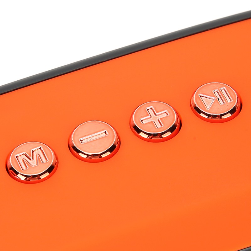 BS32D Wireless Bluetooth Speaker Bass Outdoor Plug Card Convenient Loudspeaker