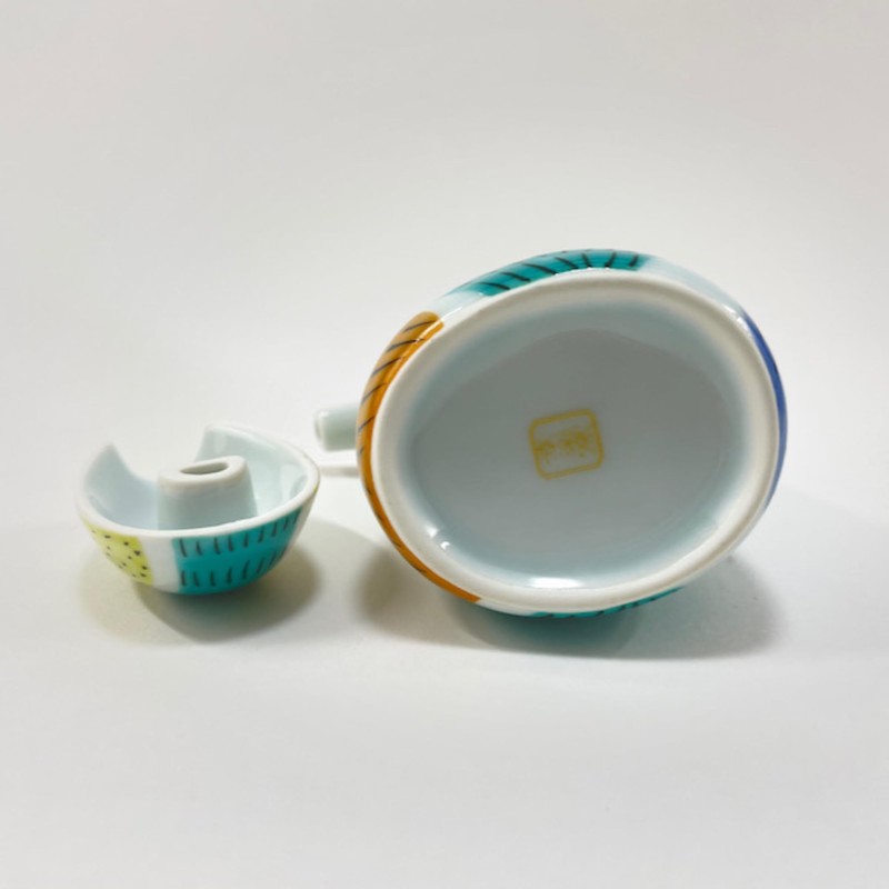 IPPINKA Japanese Arita Ware Non-Drip Soy Sauce Dispenser - Kingfisher
