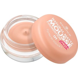 essence - Pack 2 en 1: Base de Maquillaje Natural Matte Mousse 01 (16 g) + Rubor en Barra Baby Got Blush Cherry Cherry Baby (5.5 g), Cobertura Media, Acabado Mate y Look Fresco