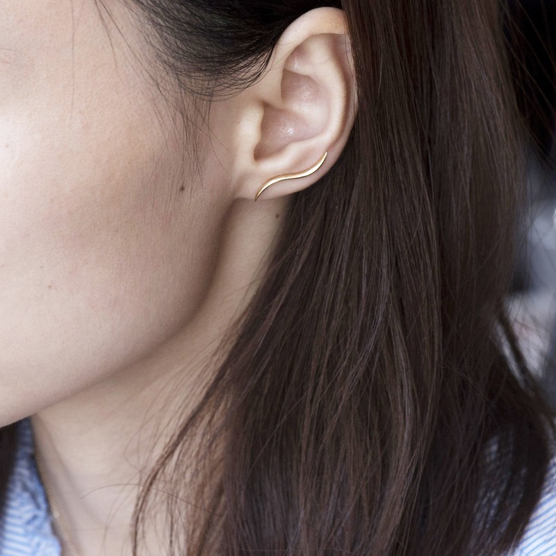 S.Leaf Pendientes delicados de escalador de plata de ley para