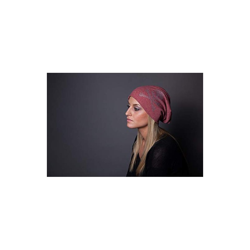 styleBREAKER Classic Beanie Hat with Skull Rhinestone Appliqué, Unisex 04024034,