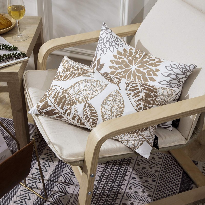 Phantoscope Set of 4 New Living Series Decorative Throw Pillow