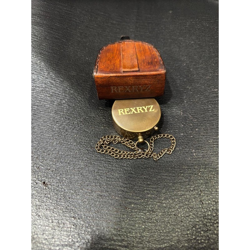 REXRYZ Gravierbarer Kompass, Taschenkompass, Messing-Kompass mit Leder-Tragetasche, Pfadfinder-Kompass, Adler-Scout-Kompass, Piratenkompass,