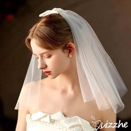 Quizzhe Bow Short Veil for Bachelorette Party White Pearl Hair Clip Bridesmaid Bridal Decoration Bachelorette Gifts Bride Pearl Wedding Accessories Short Wedding Veil Hairpieces for Women (style1)