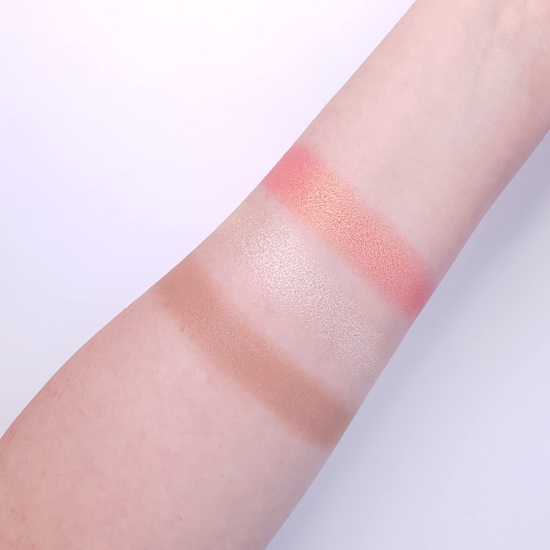 Revolution Make Up Ultra Sculpt & Contour Ultra Light/Medium C04,