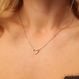 18K Gold/Silver Plated Dainty Tiny Heart Pendant Cute Heart Necklace valentine jewelry heart gifts wedding necklaces good luck cool necklaces for women Hypoallergenic Tarnish free waterproof jewelry gold chunky choker stainless steel necklace cute jewelr