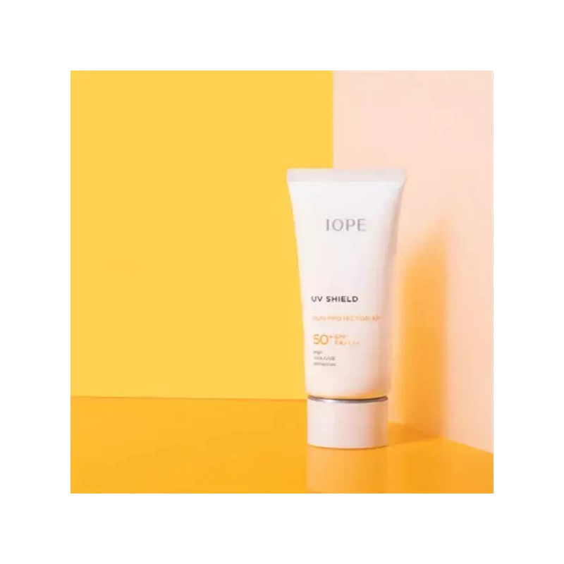 IOPE 아이오페 선크림 유브이 쉴드 선 프로텍터 이엑스 SPF50+ PA++++