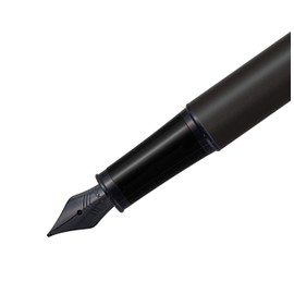 PARKER IM Achromatic Collection Fountain Pen, Matte Black, BT 21 27900
