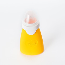 The Original Squeeze Company Squeezer with Eeeze, Reusable Food Pouch with Free-flowing Spout for Homemade Baby Food and Kid Snacks, Yellow - 6 Ounce