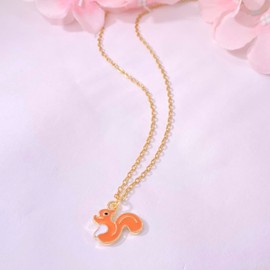 GIAYIER Squirrel Gift Squirrel Necklace for Teens Women, Squirrel Lover Gifts, Squirrel Jewelry Gifts, Birthday Christmas Gifts for Friend Daughter Niece (Squirrel Necklace2)