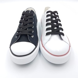 Flat Shoelaces (2 Pairs) Quality Durable Wide(9mm) Shoe Laces for Sneakers and Trainers Shoes (90 CM, Black)