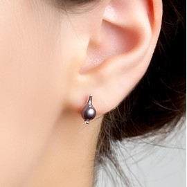 HENRYKA Stylish Freshwater Black Pearl Earrings in 925 Sterling Silver | Bridal Bridesmaid Jewellery | Simple Studs