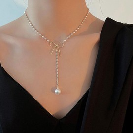 Yheakne Boho Pearl Y Lariat Necklace Gold Bow Pearl Choker Necklace Large Pearl Y Drop Necklace Vintage Pearl Long Necklace Jewelry for Women