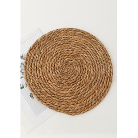 MGE - Water Hyacinth Place Mat Round 30 cm - Braided Boho Place Mat Made of Seagrass - Heat Resistant and Non-Slip - Ideal for Dining Table, Balcony & Decoration - Set of 4
