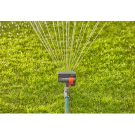 GARDENA 20575 | Up to 2300 sq ft - ZoomMaxx Adjustable Oscillating Sprinkler on Metal Step Spike for Watering Large Area Lawn with US Hose Threads, Yard and Garden. Gardena Quick Connects