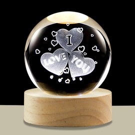 hochance 3D Heart Crystal Ball Lamp with Adjustable Brightness LED Wooden Base,Night Light for Kids Teens Adults,Birthday Gift Home Desk Office Bedroom Decor (6cm / 2.4”)​