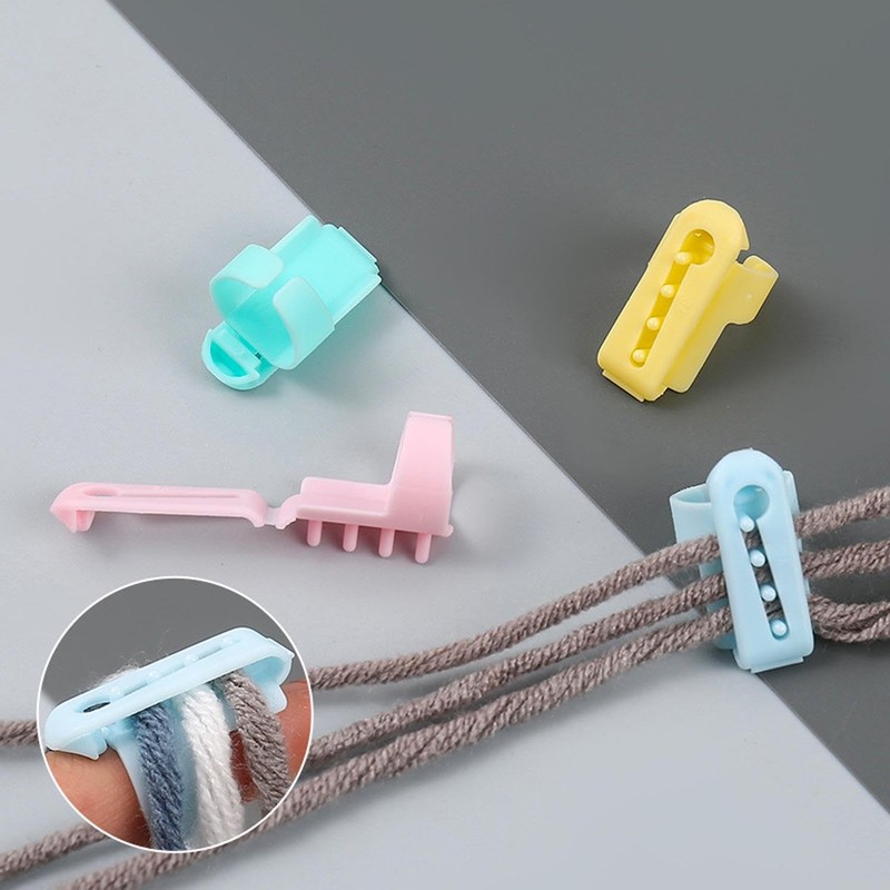 HDGSAFD Pack of 8 Yarn Dividers, Plastic Knitting Tools, Knitting