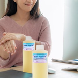 ROMERIZA INC. Baby Essential Fragrance Body Oil – Luxury Unisex Baby Oil Perfume with Long Lasting Baby Powder Scent – Soft Baby Smell, Uncut Perfume Oil, Scented Body Oil for Women & Men – 4 Fl Oz