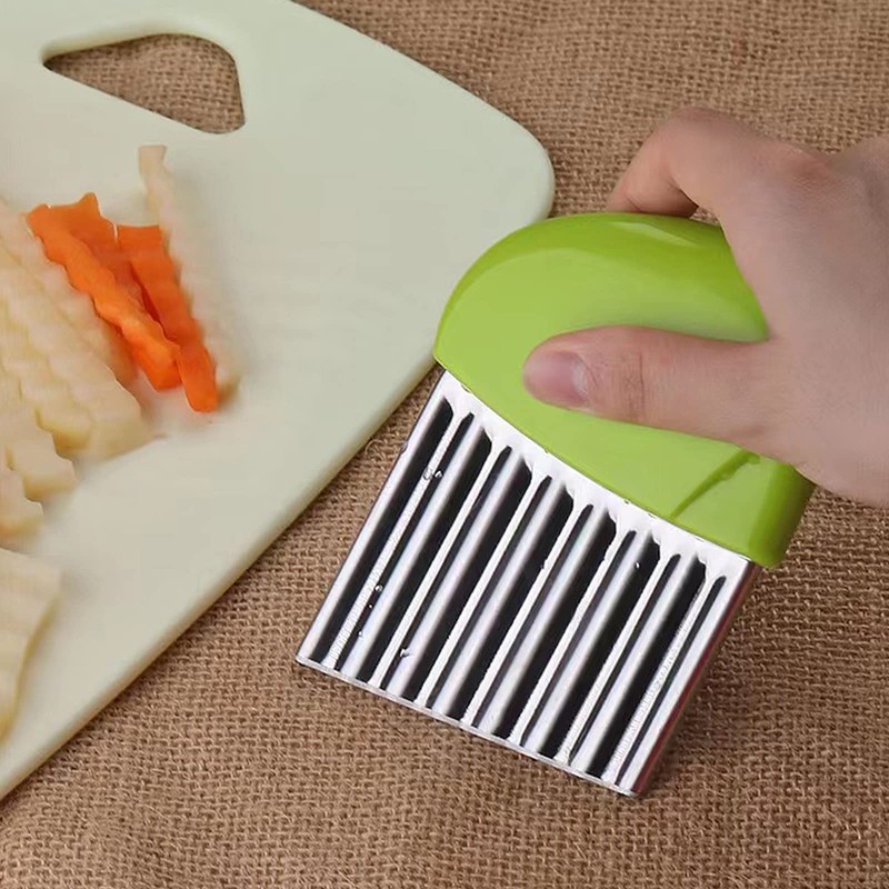 Lumeiy Vegetable Slicer Stainless Steel Chip Wave Cutter (Green)