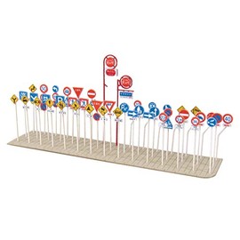 Sankei 1/150 Diorama Option Kit, Road Sign A, Paper Craft