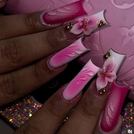 24Pcs Long Press on Nails Coffin Fake Nails Summer Reusable False Nails with Rhinestone, 3D Flower Design Handmade Acrylic Nails Press ons Pink Gradient Nails Full Cover Glue on Nails for Women