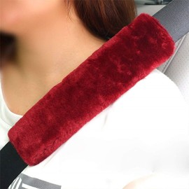 Soft Faux Sheepskin Seat Belt Shoulder Pad- 1 Pair Safety Seat Belt Strap Pad Cover- A Must Have for All Car Owners for a More Comfortable Driving(red）
