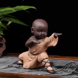 Kingzhuo Miniature Buddha Figurine Ceramic Little Cute Buddha Statue Monk Figurine Creative Baby Crafts Dolls Ornaments Gift Chinese Delicate Ceramic Arts and Crafts kung fu Little Monks (Type 4)