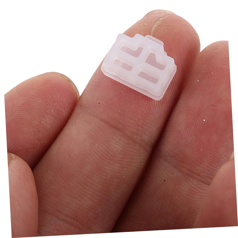 SHOWERORO 50pcs Ethernet Port Dust Plug Protector for Network Routers