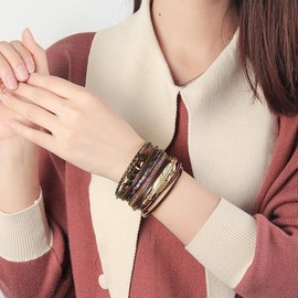 Womens Leather Cuff Bracelet Feather Multi Bracelet Wrap Bracelet Boho Bangle Braided Leather Wristbands Bohemian Jewelry (Coffee, 19CM)