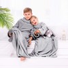 DecoKing Lazy TV Blanket, Microfibre Fleece Blanket with Sleeves, Pockets
