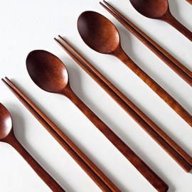 Best Deco Natural Wooden Cutlery Set for a Family of 4 Lacquered Cutlery Wooden Chopsticks Wooden Spoons Camping Atmosphere Kitchen / 베스트데코 Natural 나무수저세트 4인가족용 옻칠수저 나무젓가락 나무숟가락 캠핑 감성주방