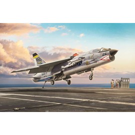 Italeri 1456S 1456S-1:72 F-8E Crusader Model Building Kit, Standing Model Building, Crafts, Hobby, Gluing, Plastic Kit, Detailed, Unpainted