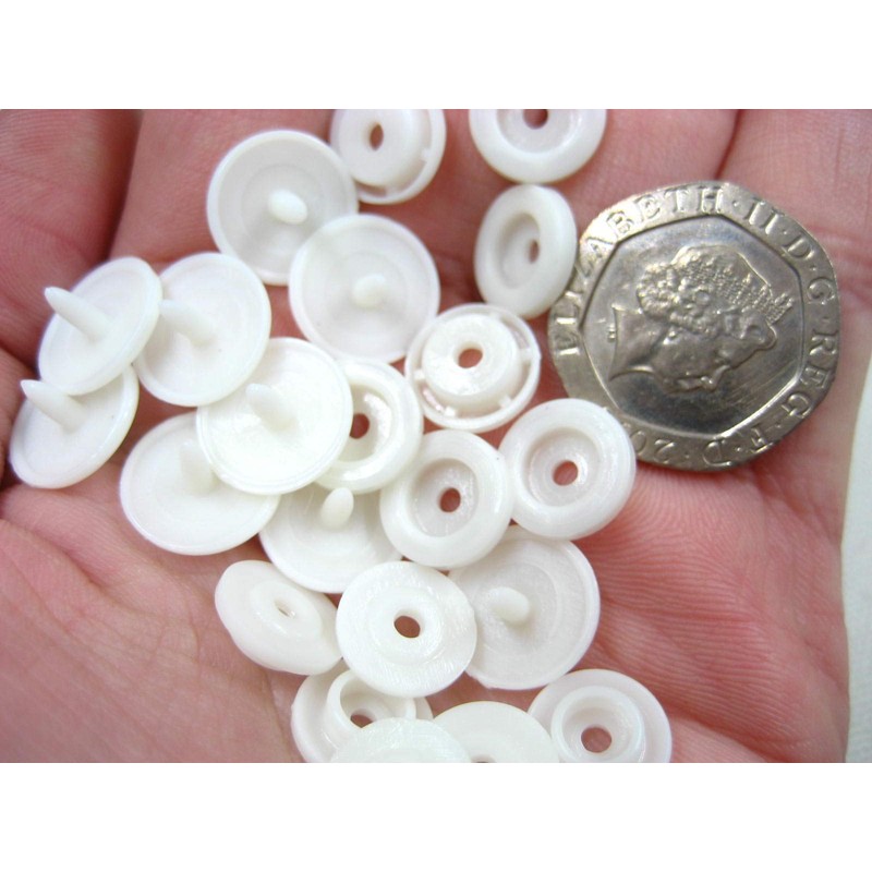50Sets T5 1.2cm Off White Cream Plastic Resin Snaps Button