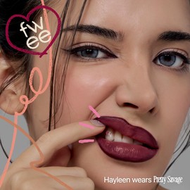 fwee Long Lasting Dual Coloring Stick Lip Liner, Pretty Savage | All-in-one dual stick, Satin Finish | Smooth glide, Smudge-proof, Highly Pigmented, Purple | 1.2g (06 Pretty Savage)