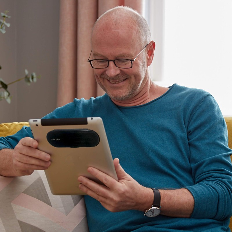 ThinOptics Bundle - Reading Glasses and Sunglasses with Cases -