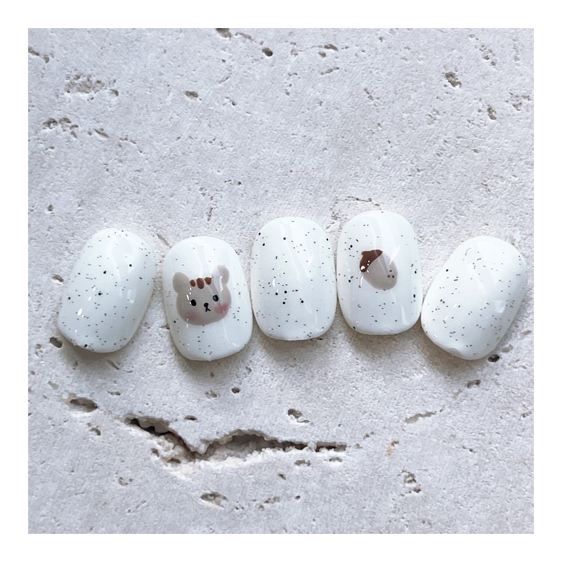 Daram - Almond / 다람이 - 아몬드