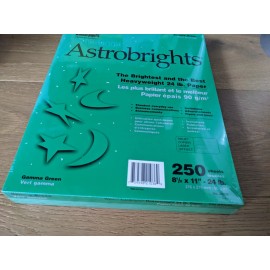 Wausau Astrobrights Astrobrights 24 lb Heavyweight 250 sheets 8.5" x 11 Paper - Gamma Green