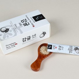 K-SEAFOOD PAVILION Haeyeareum Premium Sea Salt, Premium Mineral Sea Salt, Stick pouch, Low Sodium Salt with Citrus Flavor, No Additives, Light and Convenient Packaging, Pack of 15 (2.64oz)