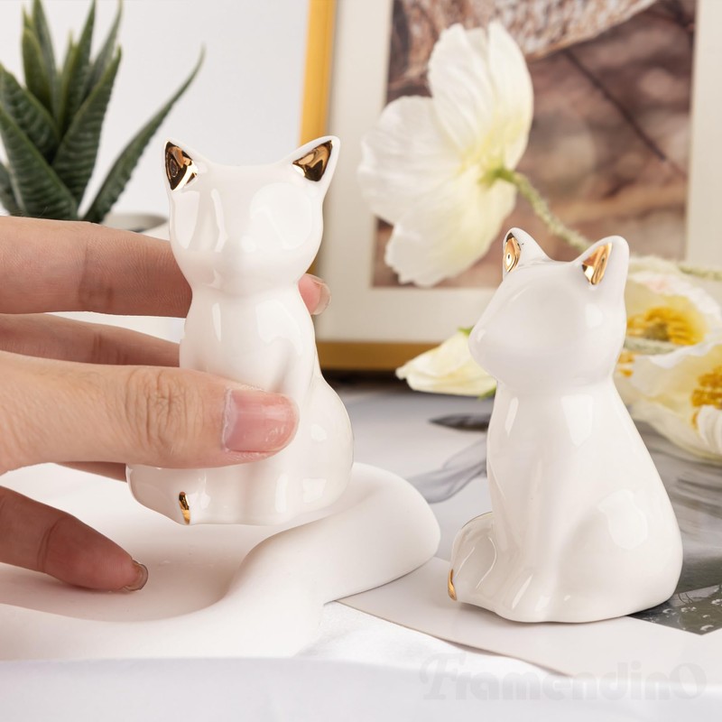 Framendino, 2 Pack Ceramic Toilet Bolt Caps Lovely Cat Decorative