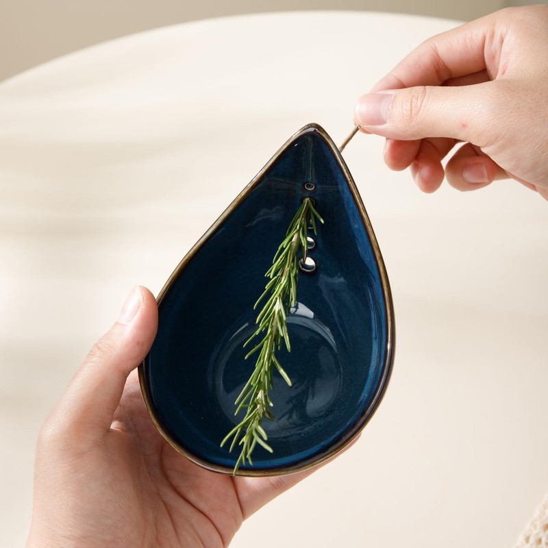 Herb Stripper Bowl, Ceramic Herb Peeling Bowl, Kitchen Herbs Leaf