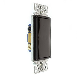 Hubbell RSD315Z Decorator Rocker Switch, 3-Way, 15-Amp, 120/277-Volt, Brown