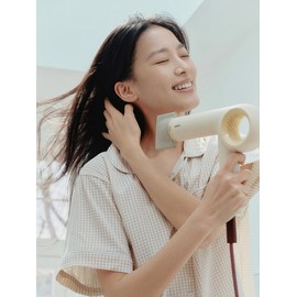 Dio Fold Free Volt High Speed ​​BLDC Style Dryer (Cream Beige) UN-A9300B / 디오 폴드 프리볼트 하이스피드BLDC 스타일 드라이기(크림베이지) UN-A9300B