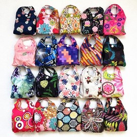 Cute Character Pattern Foldable Tote Shopper Bag & Portable Mini Pouch Set (R7, Mixed Colors, Free Size) Head 20ea