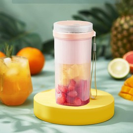 Portable Blender Juicing Cup USB Mini Juicing Cup Home Electric Blender Juicer Cup Pink